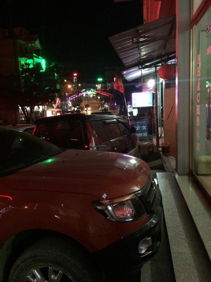 דונג ואן Khai Hoan Hotel מראה חיצוני תמונה